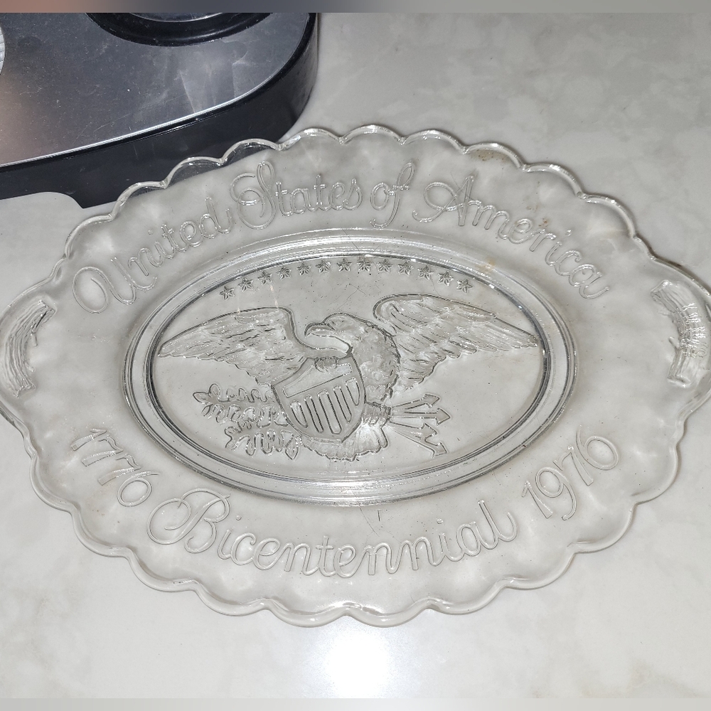 Bicentennial Glass Plate United States of America 1776 Bicentennial 1976 Eagle